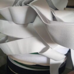 Karet UK 3.5-4 cm /mtr no hp 0881012195700